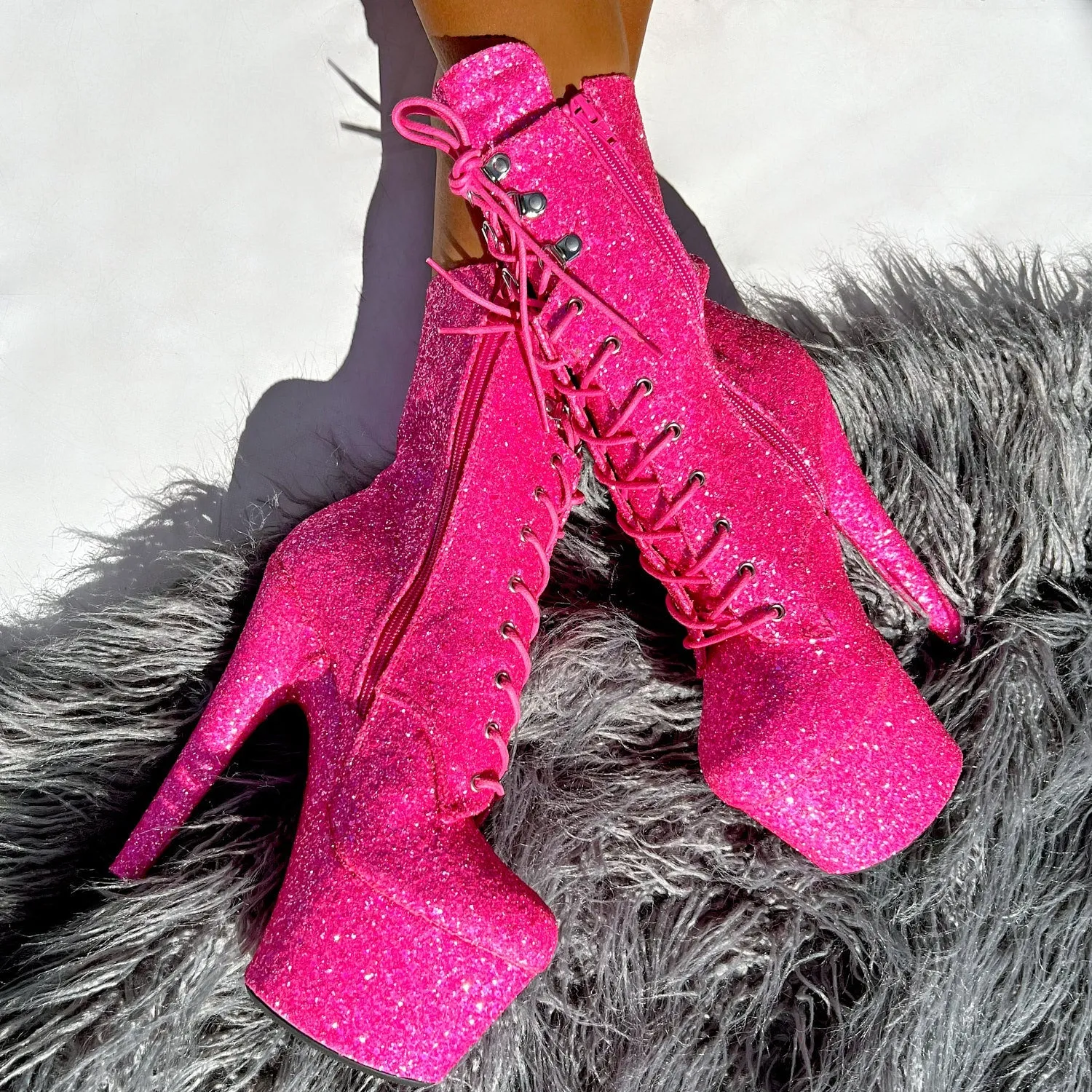 The Glitterati Xtra - Boot - Kitty Pink - 7 INCH